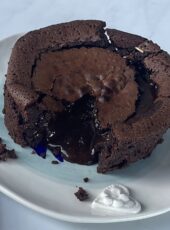 Simple Lava Cakes